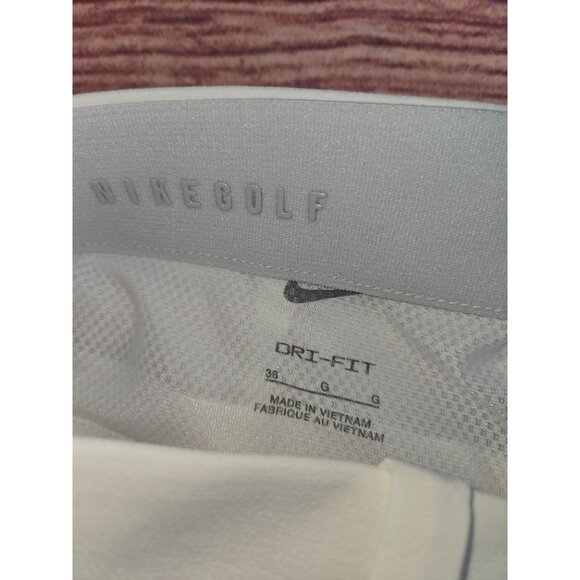 Nike Golf Dri-Fit Mens Standard Fit White Shorts 36 NEW NWT - Picture 3 of 8